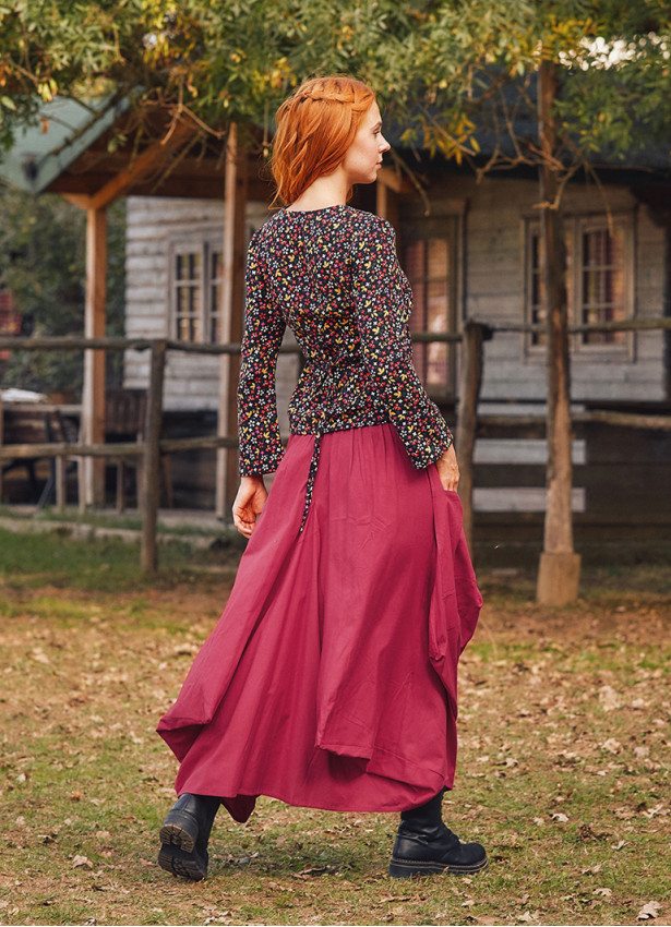 Otantik Beli Bağcıklı Cepli Uzun Kırmızı Etek 63